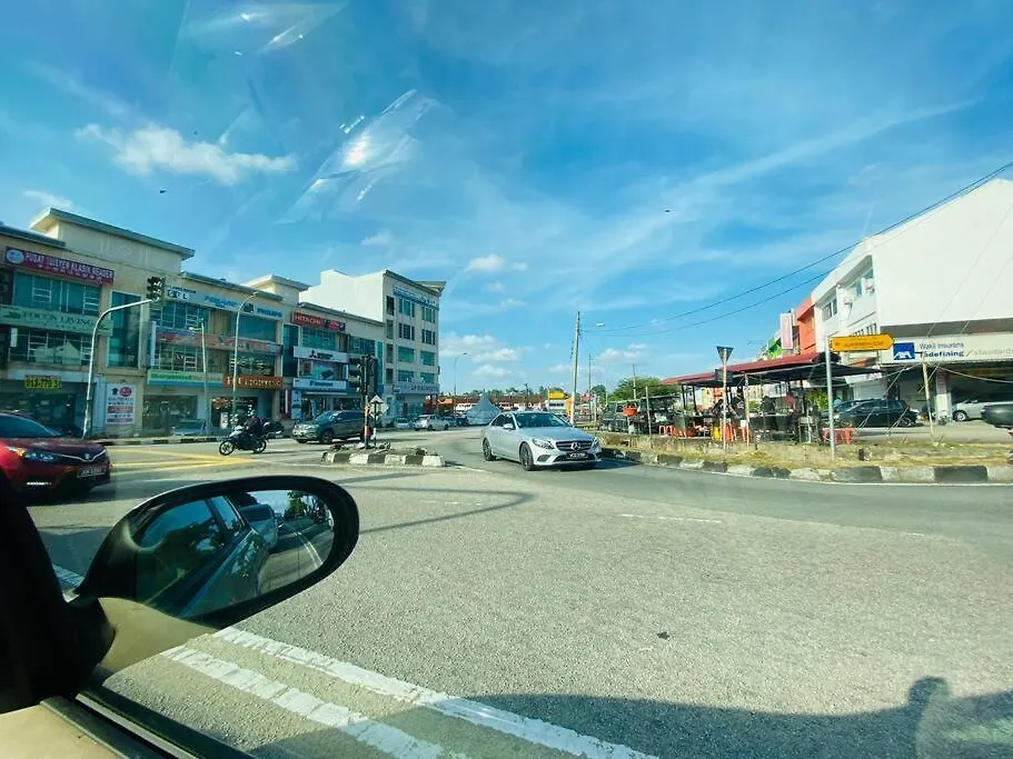 בית נופש ג'והור בהרו Johor Lovy Ros Homestay/12Pax/Wifi/Ikea Jusco